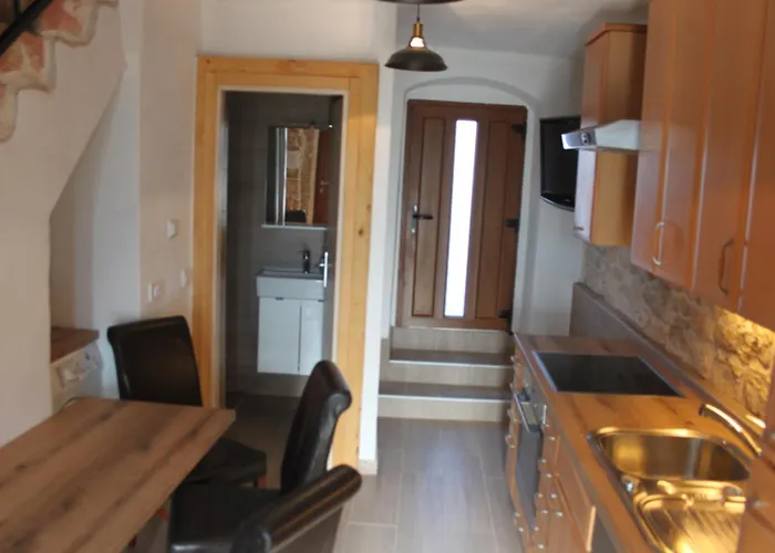 Stone House Istria Hris 1