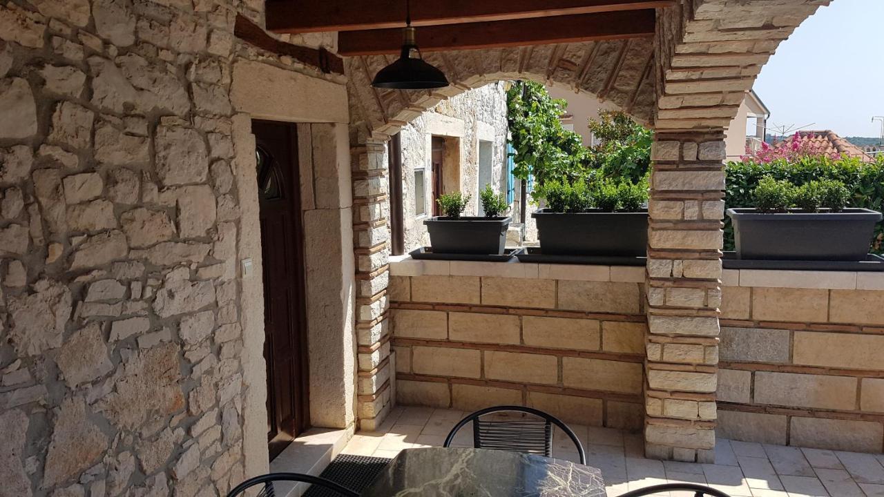Stone House Istria Hris 1 *